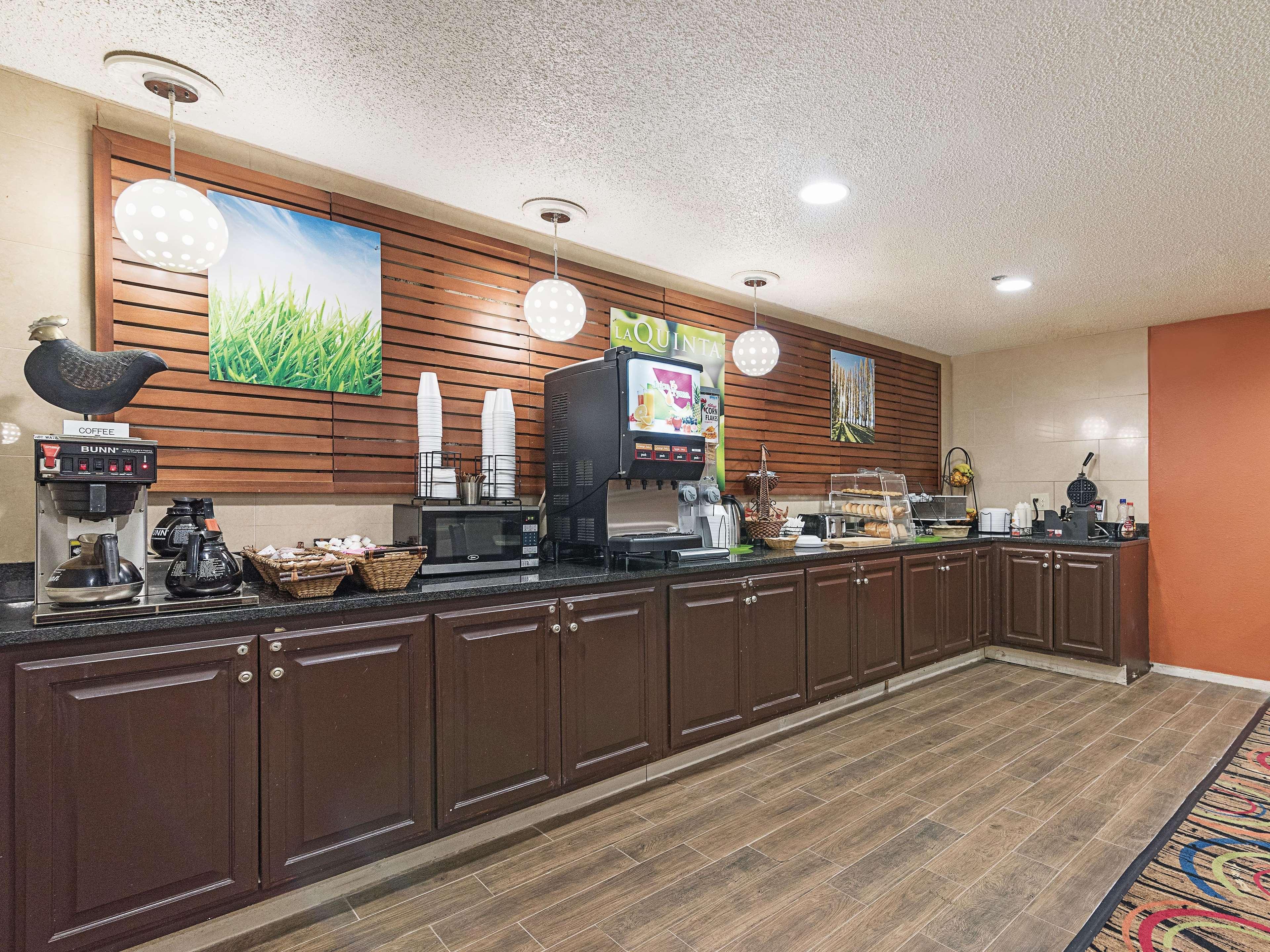 La Quinta Inn By Wyndham Decatur Alabama Екстер'єр фото