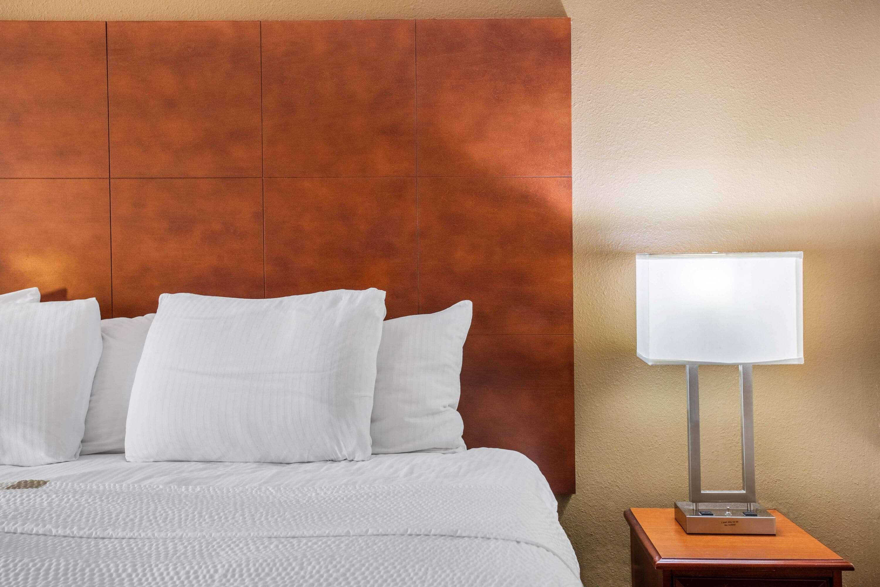 La Quinta Inn By Wyndham Decatur Alabama Екстер'єр фото