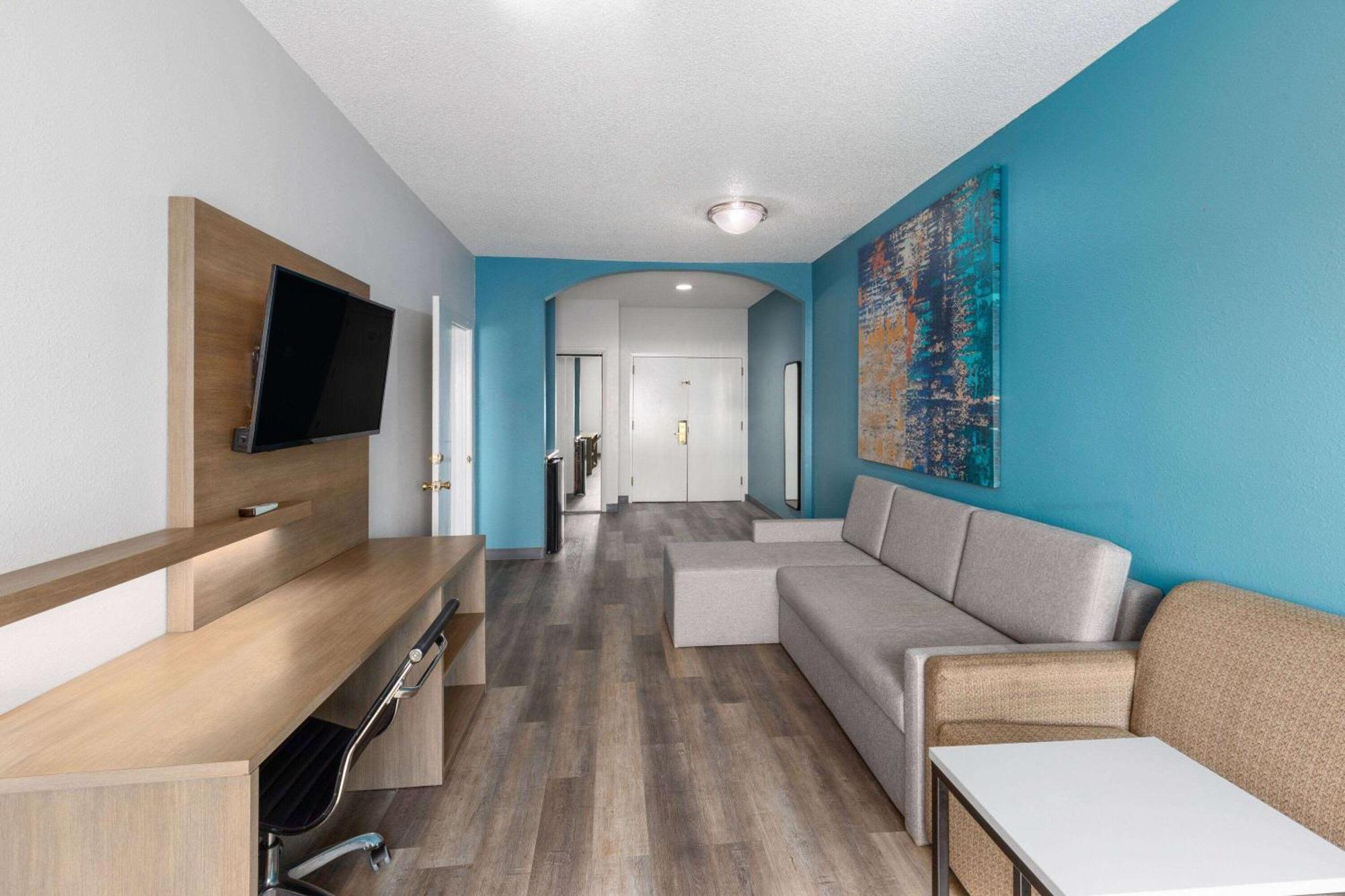 La Quinta Inn By Wyndham Decatur Alabama Екстер'єр фото