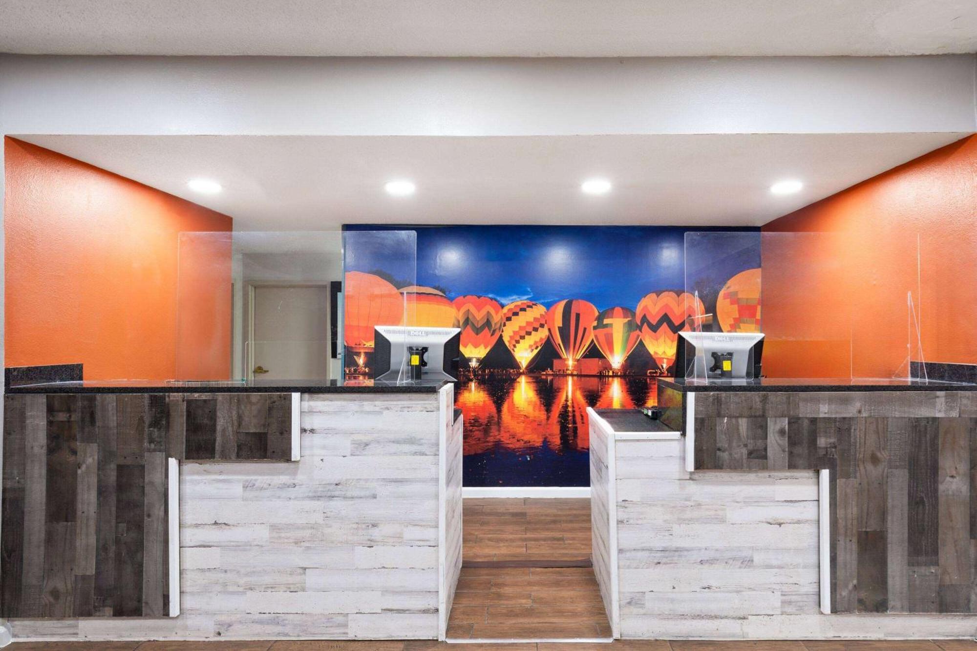 La Quinta Inn By Wyndham Decatur Alabama Екстер'єр фото