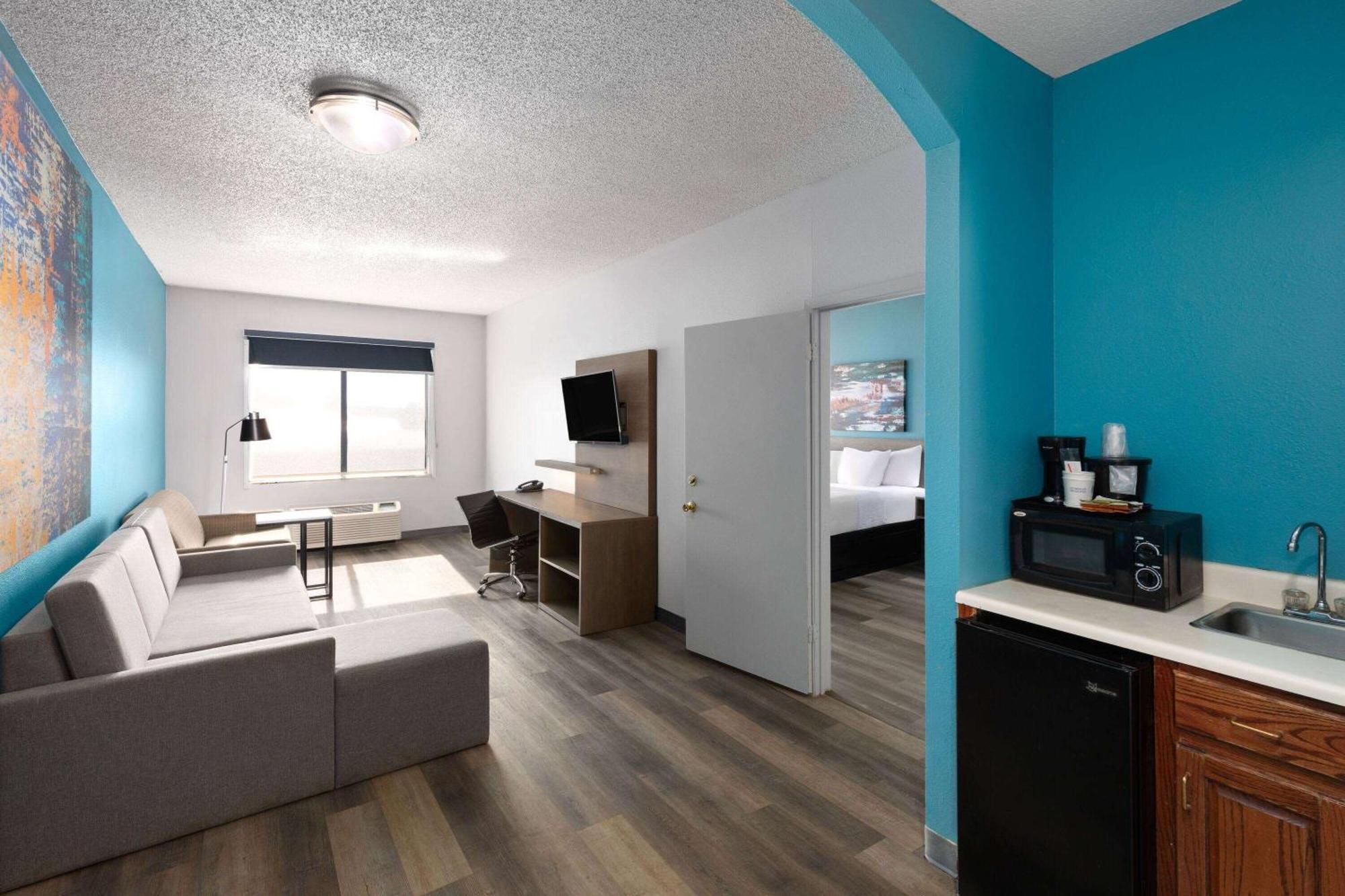 La Quinta Inn By Wyndham Decatur Alabama Екстер'єр фото