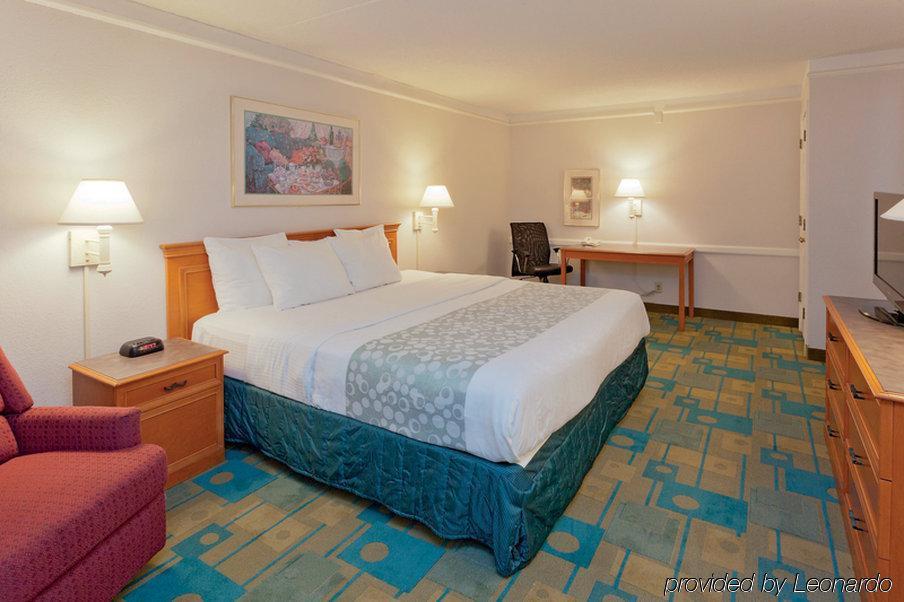 La Quinta Inn By Wyndham Decatur Alabama Екстер'єр фото